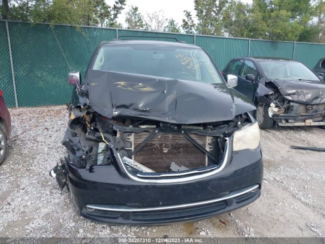 Photo 5 VIN: 2C4RC1CG4CR156503 - CHRYSLER TOWN & COUNTRY 