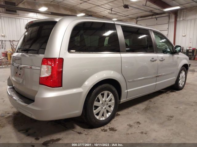 Photo 3 VIN: 2C4RC1CG4CR227554 - CHRYSLER TOWN & COUNTRY 