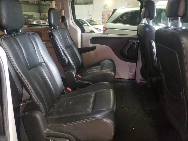 Photo 10 VIN: 2C4RC1CG4DR532103 - CHRYSLER TOWN & COU 