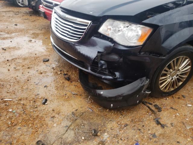 Photo 8 VIN: 2C4RC1CG4DR615935 - CHRYSLER TOWN &AMP COU 