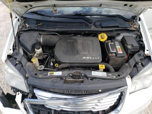 Photo 11 VIN: 2C4RC1CG4ER118255 - CHRYSLER TOWN & COU 