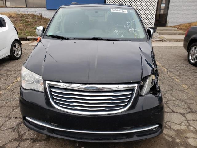 Photo 4 VIN: 2C4RC1CG4ER261867 - CHRYSLER TOWN & COU 