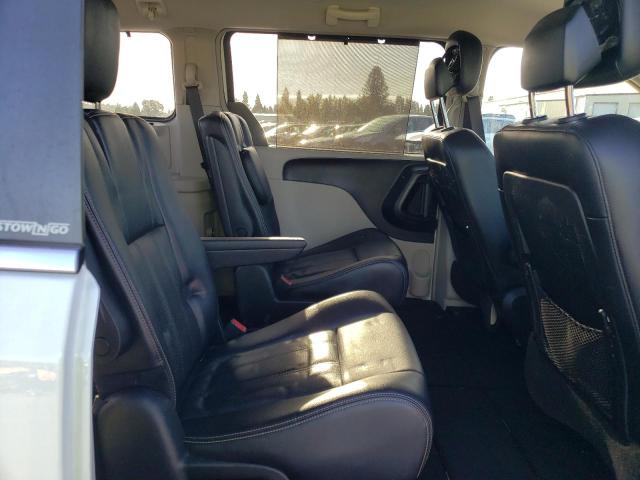 Photo 10 VIN: 2C4RC1CG4ER284548 - CHRYSLER TOWN & COU 