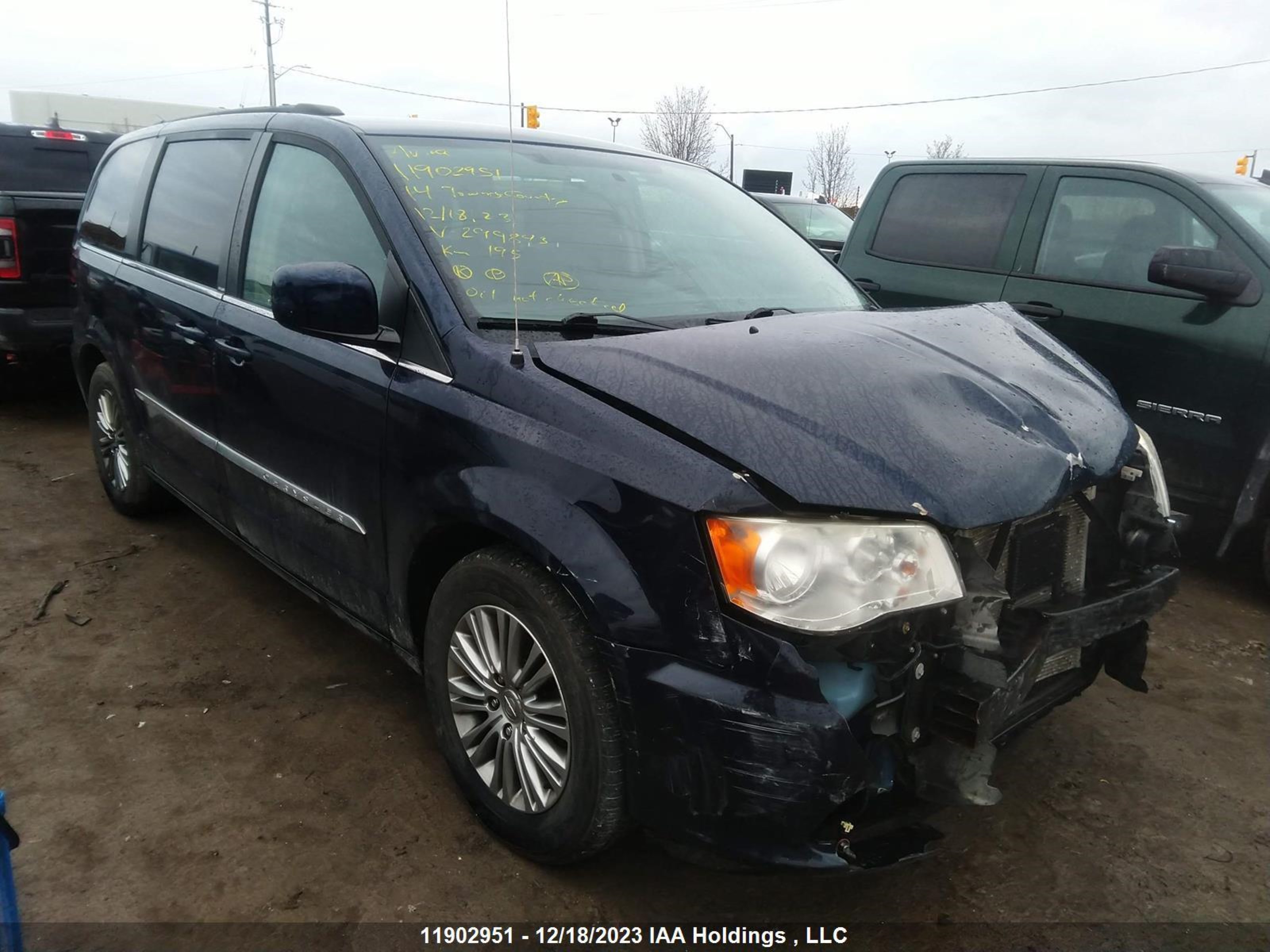 Photo 0 VIN: 2C4RC1CG4ER299843 - CHRYSLER TOWN & COUNTRY 