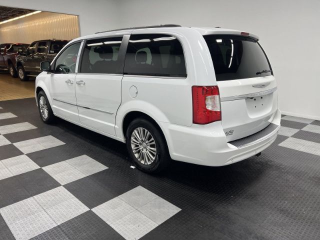 Photo 2 VIN: 2C4RC1CG4FR546666 - CHRYSLER TOWN & COUNTRY 