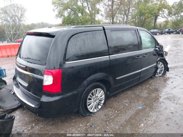 Photo 3 VIN: 2C4RC1CG4FR582292 - CHRYSLER TOWN AND COUNTRY 