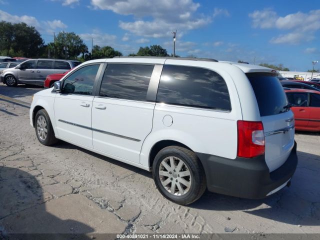 Photo 2 VIN: 2C4RC1CG4FR620412 - CHRYSLER TOWN AND COUNTRY 