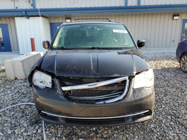 Photo 4 VIN: 2C4RC1CG4GR119196 - CHRYSLER TOWN & COU 