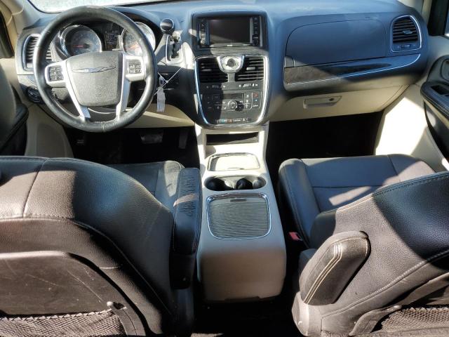 Photo 7 VIN: 2C4RC1CG4GR119196 - CHRYSLER TOWN & COU 