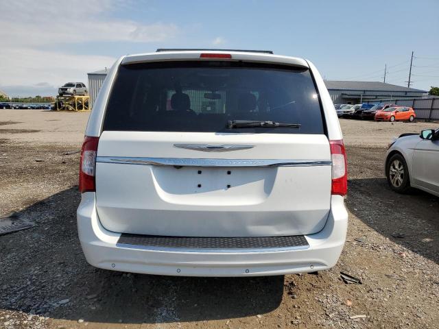 Photo 5 VIN: 2C4RC1CG4GR304414 - CHRYSLER TOWN & COU 