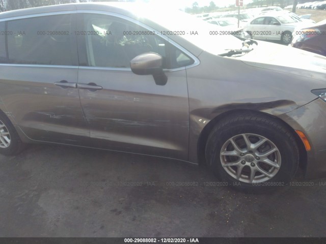 Photo 5 VIN: 2C4RC1CG4HR622017 - CHRYSLER PACIFICA 