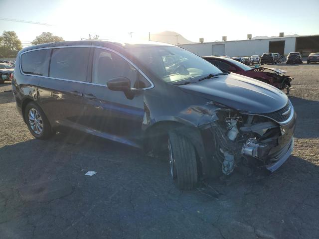 Photo 3 VIN: 2C4RC1CG4JR126690 - CHRYSLER PACIFICA L 