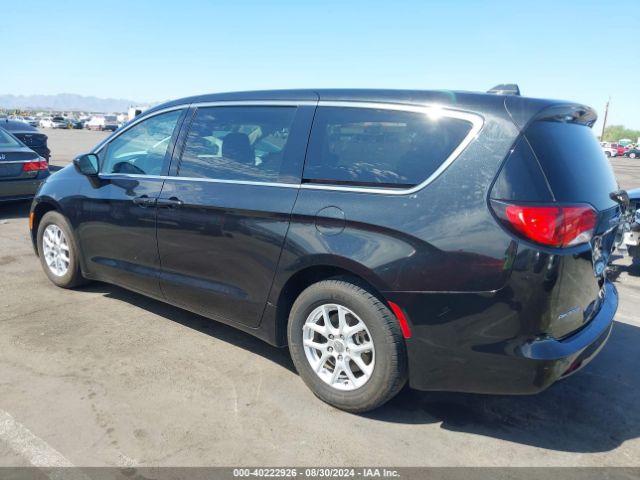 Photo 2 VIN: 2C4RC1CG4JR163349 - CHRYSLER PACIFICA 