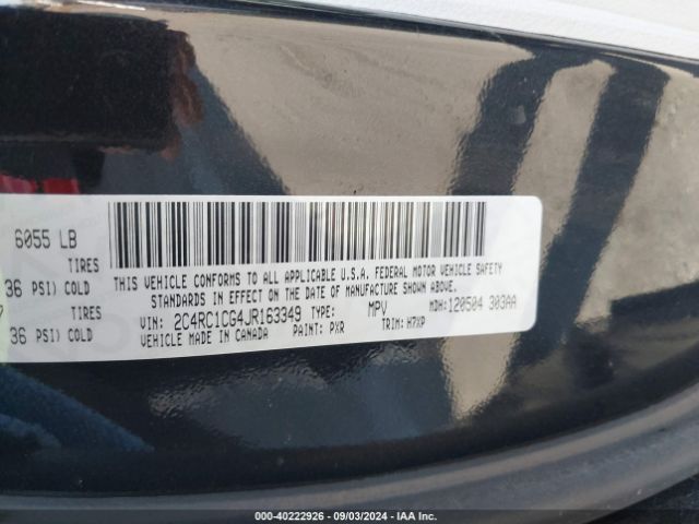 Photo 8 VIN: 2C4RC1CG4JR163349 - CHRYSLER PACIFICA 