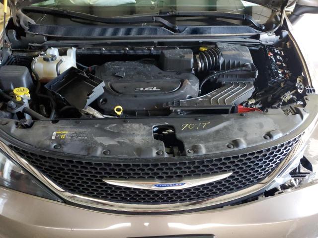 Photo 11 VIN: 2C4RC1CG4JR175081 - CHRYSLER PACIFICA L 