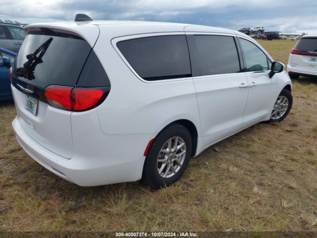 Photo 3 VIN: 2C4RC1CG4NR163230 - CHRYSLER PACIFICA 