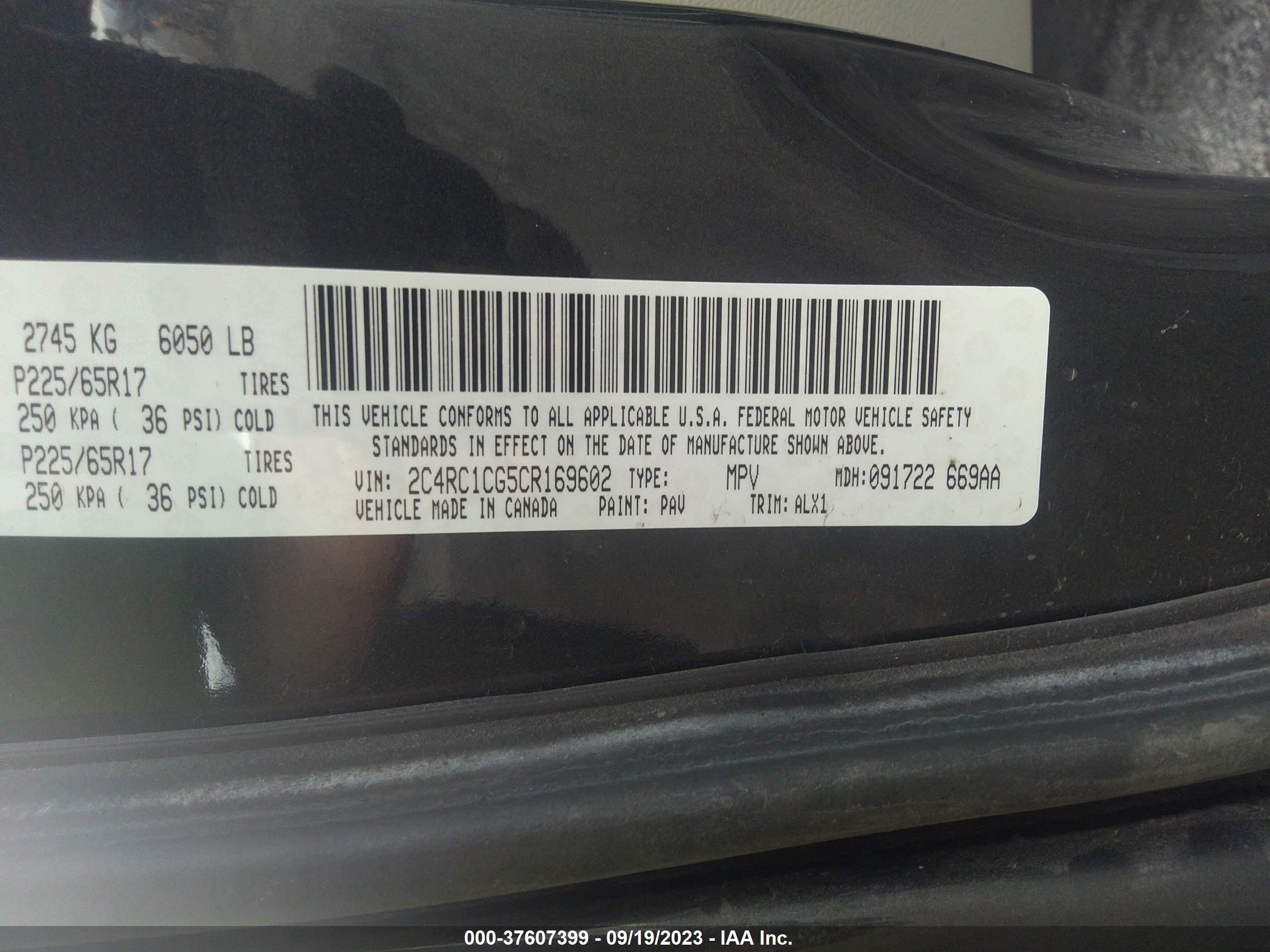 Photo 8 VIN: 2C4RC1CG5CR169602 - CHRYSLER TOWN & COUNTRY 