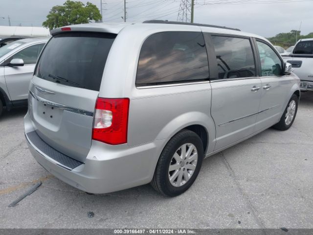 Photo 3 VIN: 2C4RC1CG5CR338792 - CHRYSLER TOWN & COUNTRY 