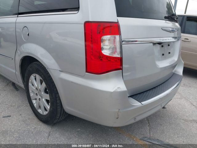 Photo 5 VIN: 2C4RC1CG5CR338792 - CHRYSLER TOWN & COUNTRY 