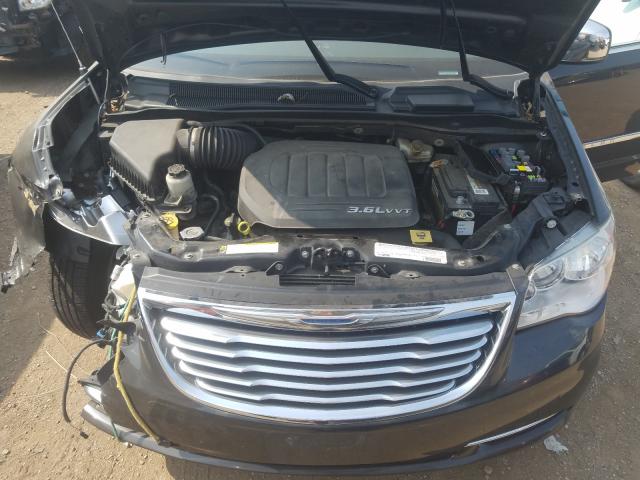 Photo 6 VIN: 2C4RC1CG5CR375986 - CHRYSLER TOWN & COU 