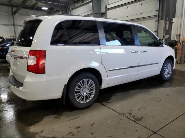 Photo 2 VIN: 2C4RC1CG5DR540856 - CHRYSLER TOWN & COU 