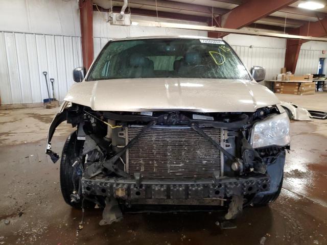 Photo 4 VIN: 2C4RC1CG5DR558063 - CHRYSLER TOWN & COU 