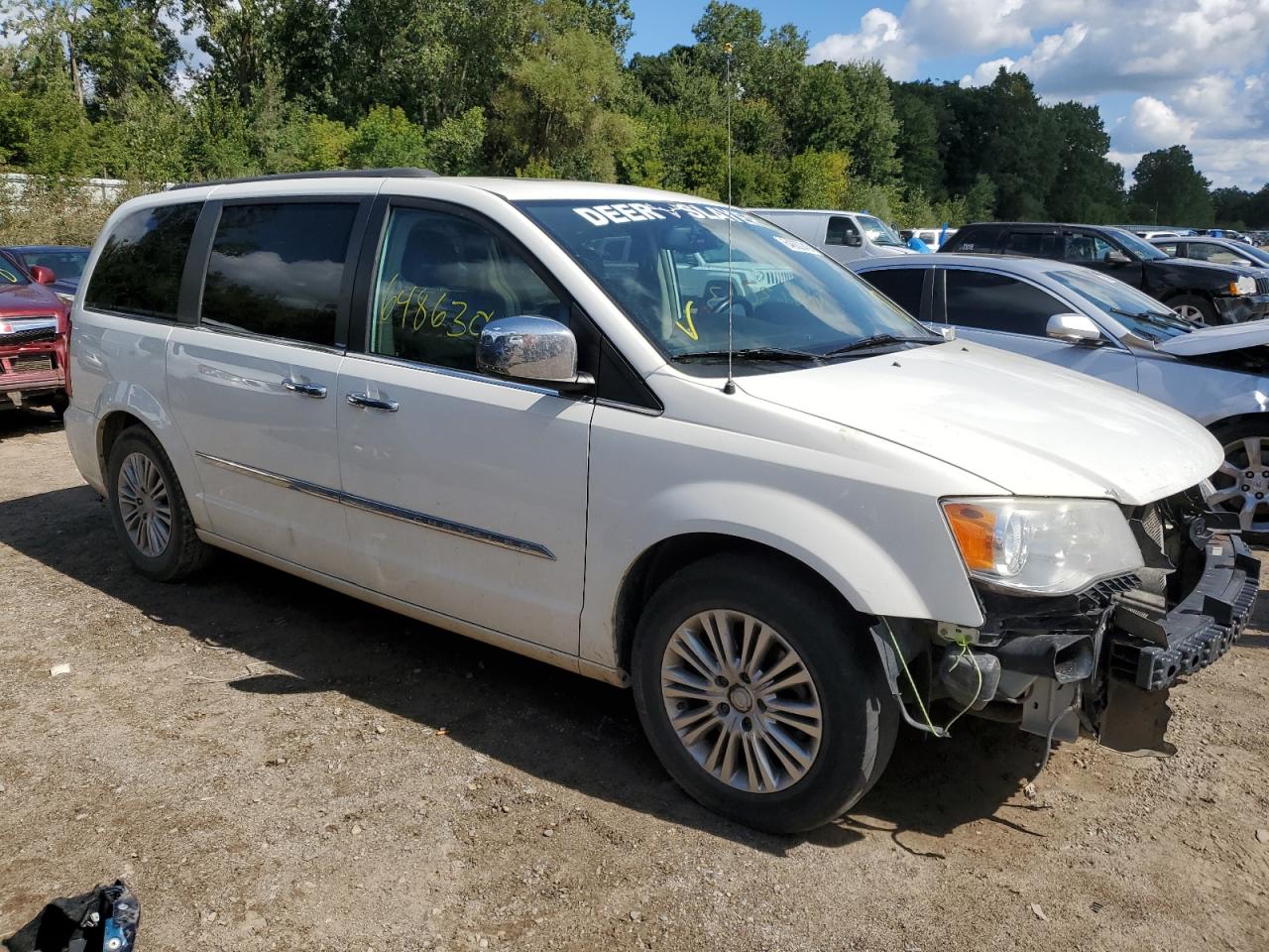 Photo 3 VIN: 2C4RC1CG5DR684729 - CHRYSLER TOWN & COUNTRY 