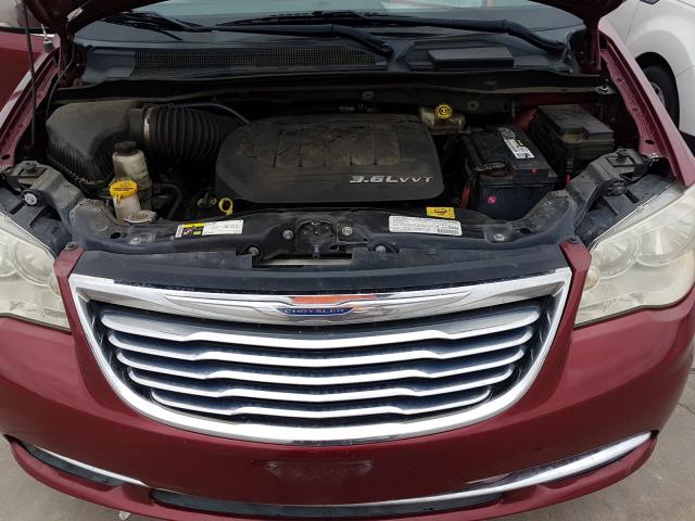 Photo 6 VIN: 2C4RC1CG5DR689221 - CHRYSLER TOWN & COU 