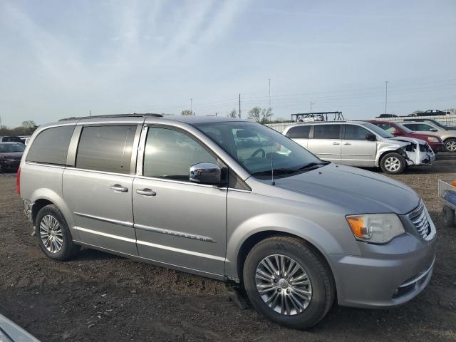 Photo 3 VIN: 2C4RC1CG5ER179940 - CHRYSLER MINIVAN 