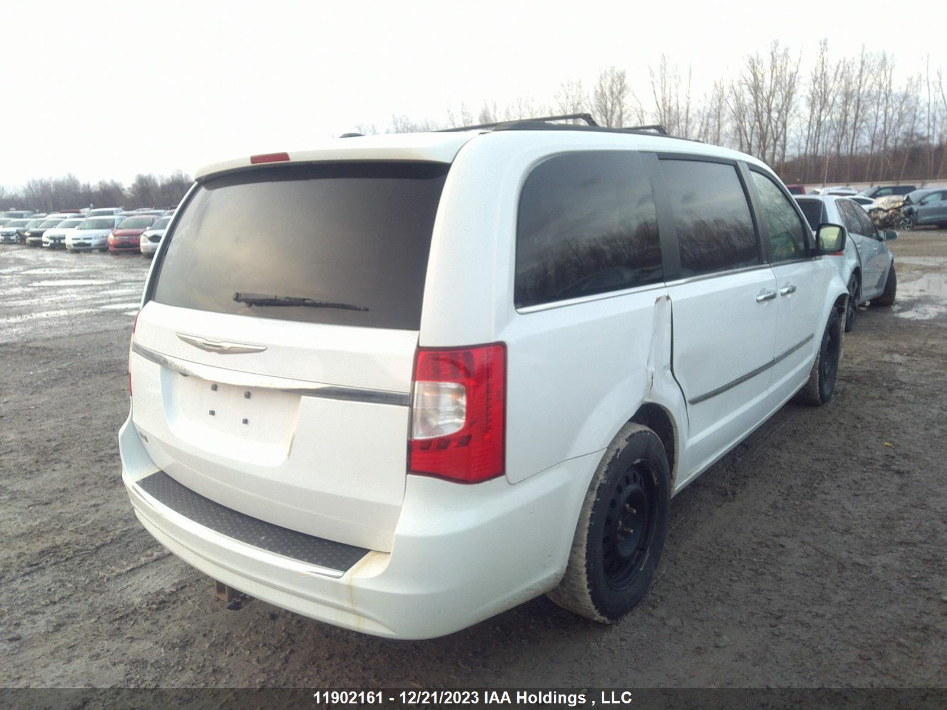 Photo 3 VIN: 2C4RC1CG5ER241644 - CHRYSLER TOWN & COUNTRY 