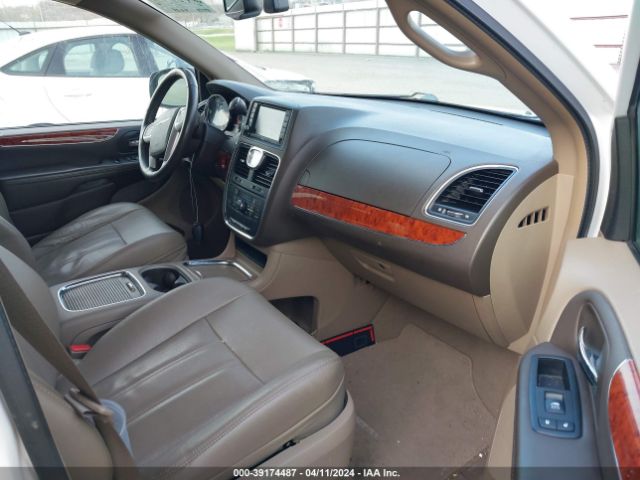 Photo 4 VIN: 2C4RC1CG5ER311546 - CHRYSLER TOWN & COUNTRY 