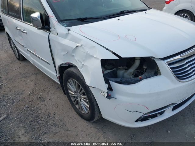 Photo 5 VIN: 2C4RC1CG5ER311546 - CHRYSLER TOWN & COUNTRY 