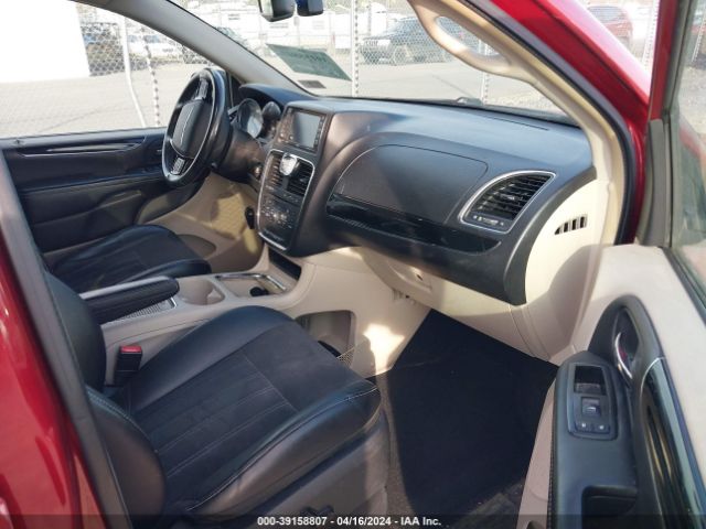 Photo 4 VIN: 2C4RC1CG5ER363890 - CHRYSLER TOWN & COUNTRY 