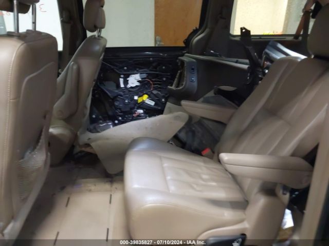 Photo 7 VIN: 2C4RC1CG5FR525891 - CHRYSLER TOWN AND COUNTRY 