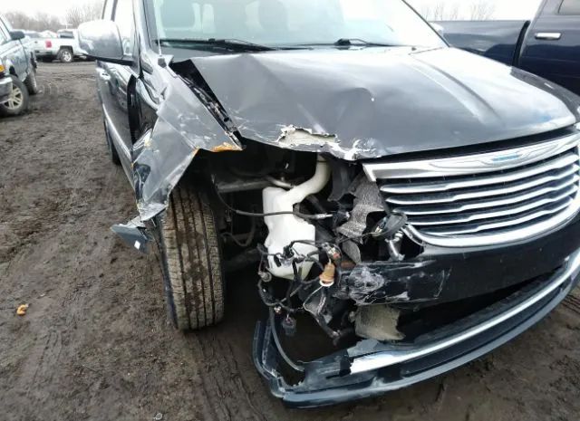 Photo 5 VIN: 2C4RC1CG5FR677993 - CHRYSLER TOWN & COUNTRY 