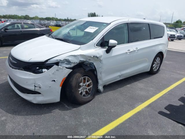 Photo 1 VIN: 2C4RC1CG5NR152947 - CHRYSLER VOYAGER 