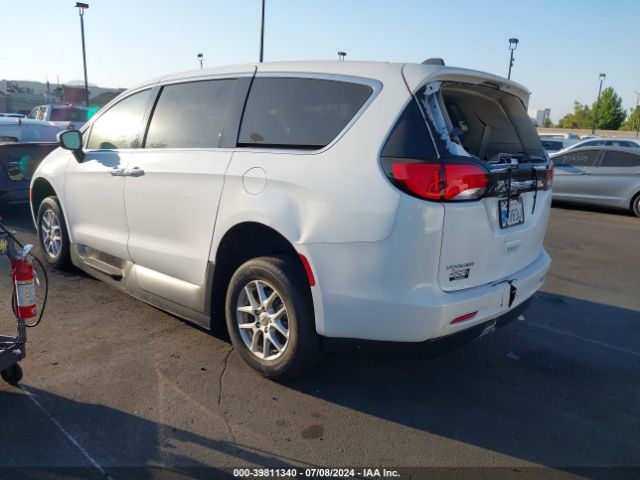 Photo 2 VIN: 2C4RC1CG5NR172616 - CHRYSLER VOYAGER 