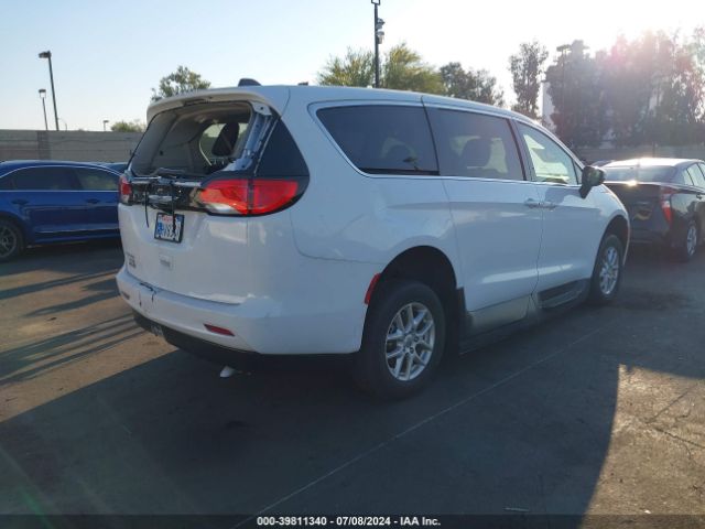 Photo 3 VIN: 2C4RC1CG5NR172616 - CHRYSLER VOYAGER 