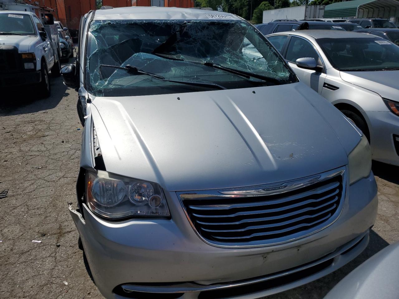 Photo 4 VIN: 2C4RC1CG6CR117119 - CHRYSLER TOWN & COUNTRY 