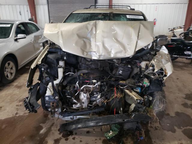 Photo 8 VIN: 2C4RC1CG6CR117279 - CHRYSLER TOWN &AMP COU 