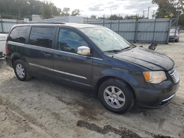 Photo 3 VIN: 2C4RC1CG6CR143901 - CHRYSLER TOWN & COU 