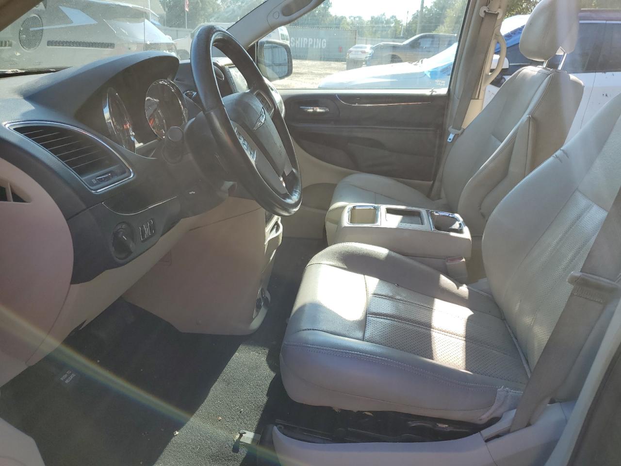 Photo 6 VIN: 2C4RC1CG6CR278408 - CHRYSLER TOWN & COUNTRY 