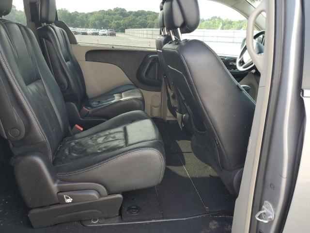 Photo 10 VIN: 2C4RC1CG6DR767702 - CHRYSLER TOWN & COU 