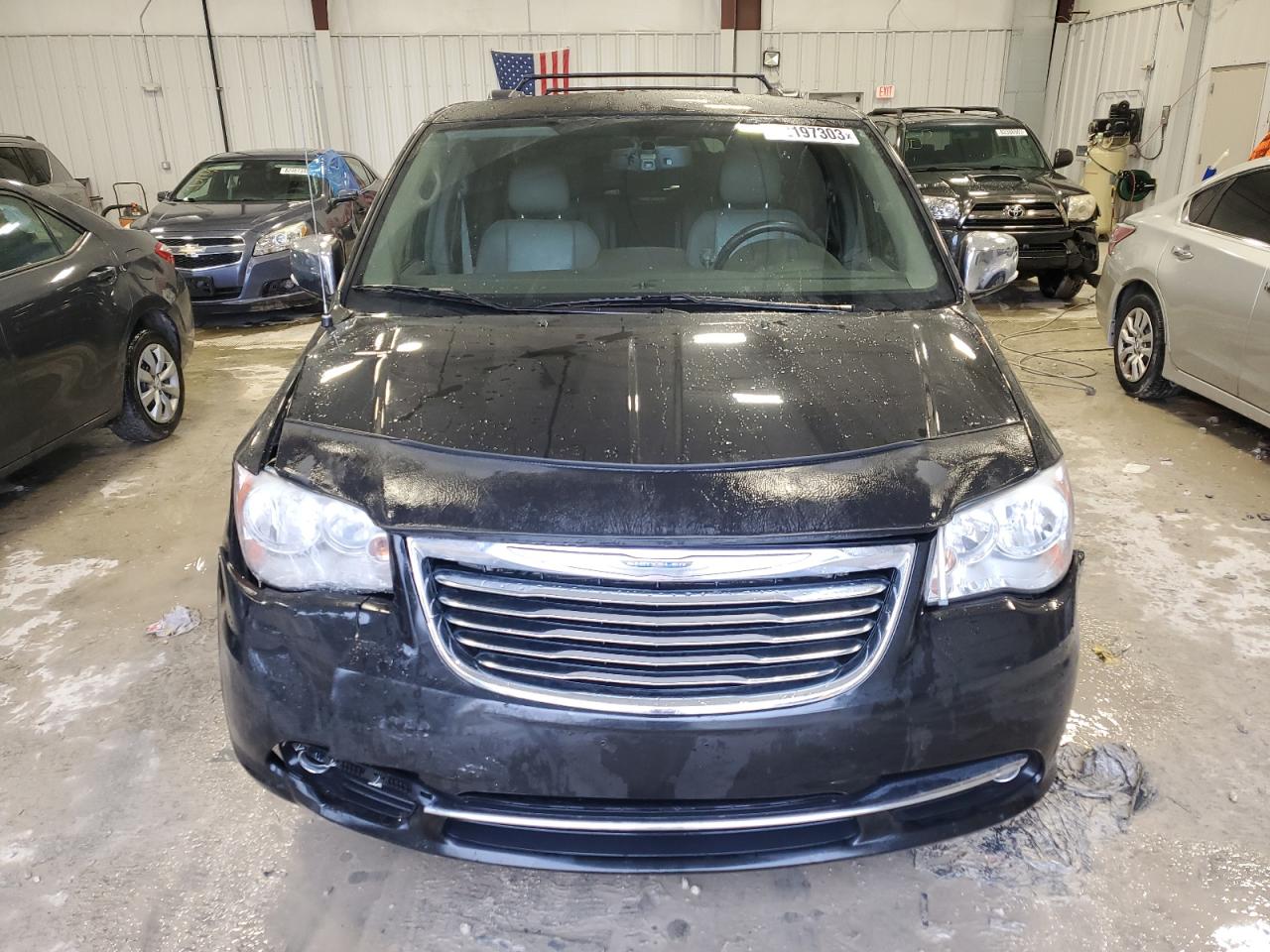 Photo 4 VIN: 2C4RC1CG6DR777565 - CHRYSLER TOWN & COUNTRY 