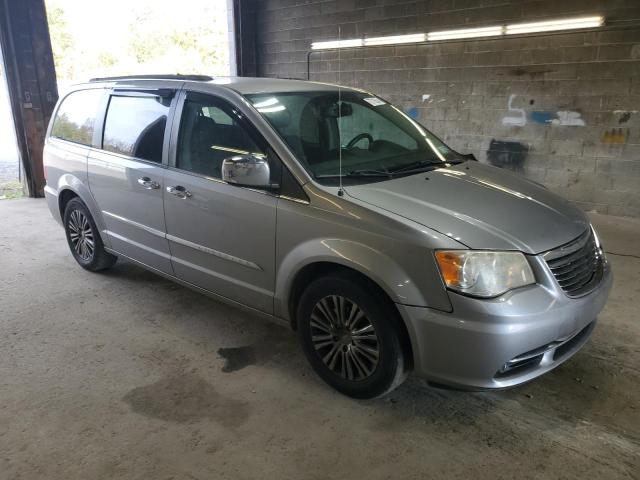 Photo 3 VIN: 2C4RC1CG6ER108133 - CHRYSLER TOWN & COU 