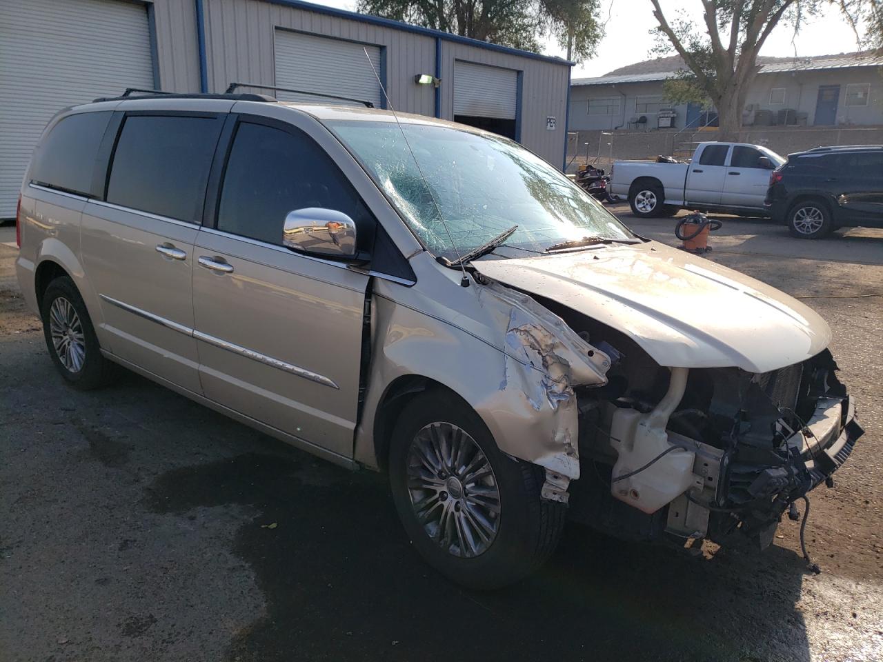 Photo 3 VIN: 2C4RC1CG6ER115891 - CHRYSLER TOWN & COUNTRY 