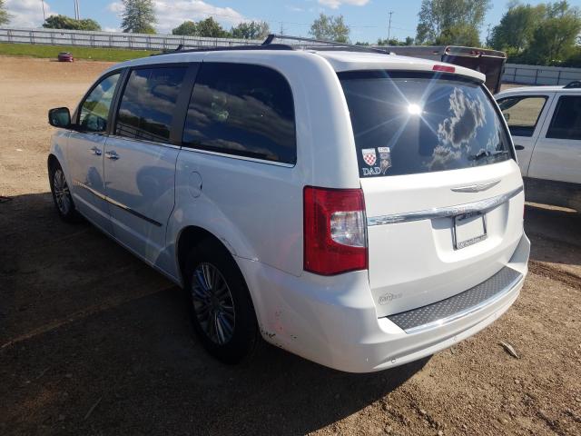 Photo 2 VIN: 2C4RC1CG6ER165352 - CHRYSLER TOWN & COU 