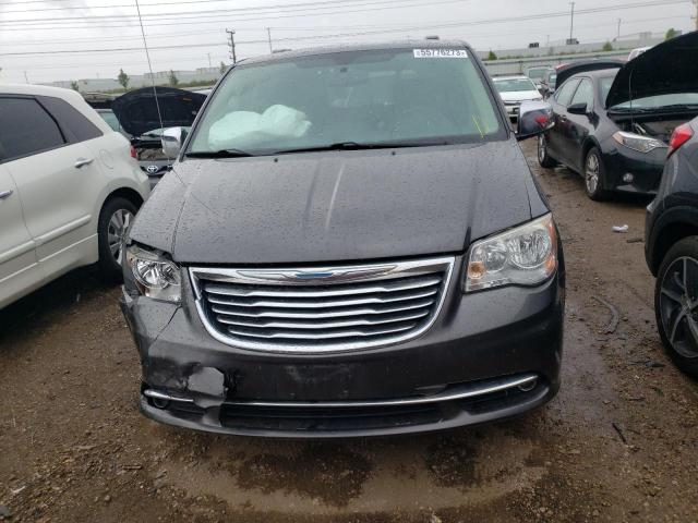 Photo 4 VIN: 2C4RC1CG6ER258677 - CHRYSLER TOWN & COU 