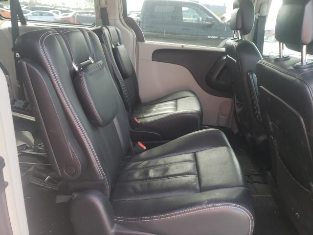 Photo 5 VIN: 2C4RC1CG6ER374302 - CHRYSLER TOWN &AMP COU 