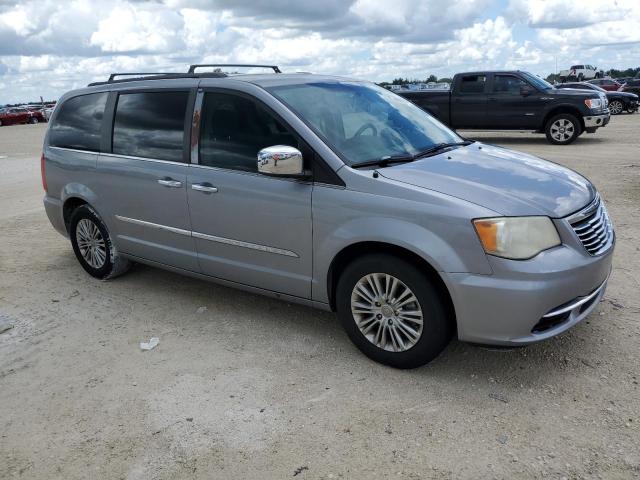 Photo 3 VIN: 2C4RC1CG6FR532106 - CHRYSLER TOWN & COU 